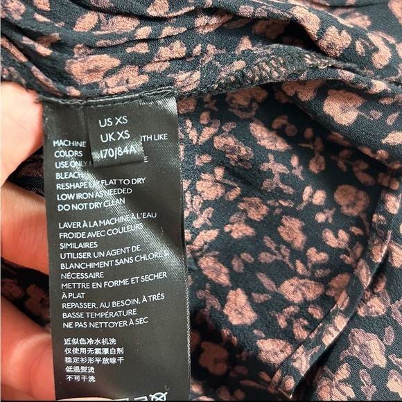 Anthropologie Nichola Peplum Blouse Black Pink Dark Floral Whimsy Boho Fairy - Picture 8 of 12